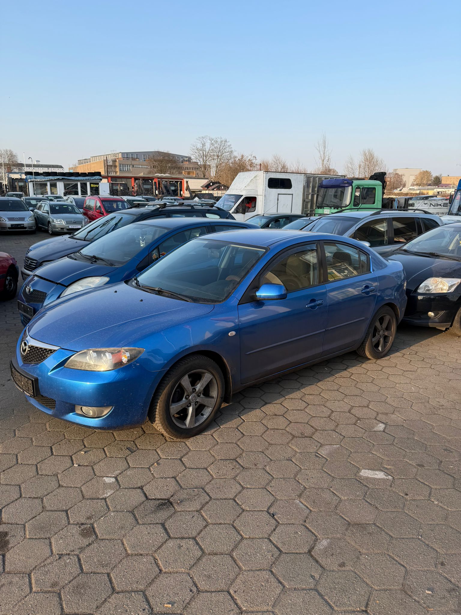 Mazda 3