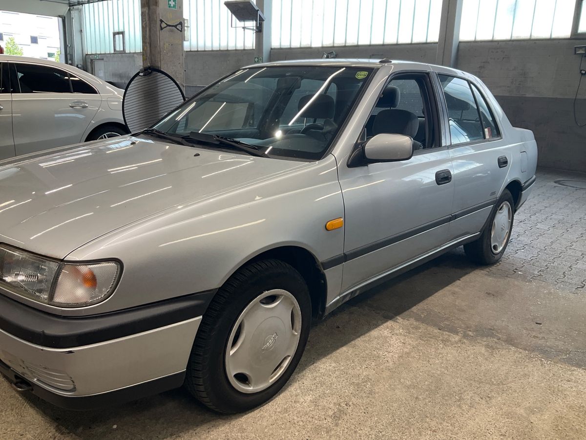 Nissan Sunny