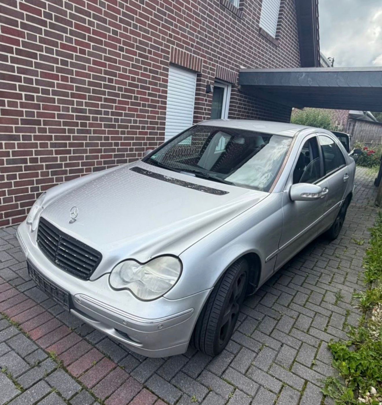 Mercedes C200